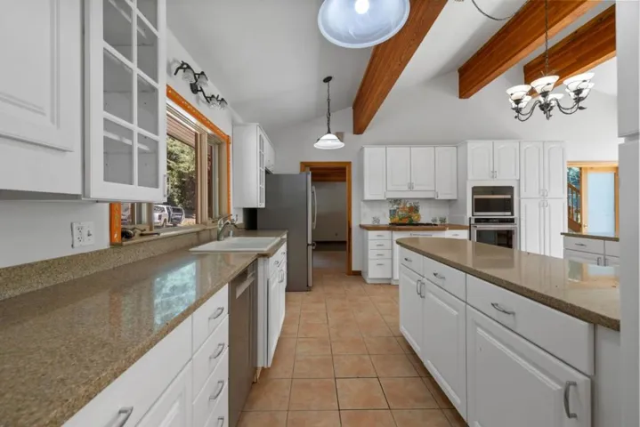 19850 Skyline Boulevard, Los Gatos, California 95033