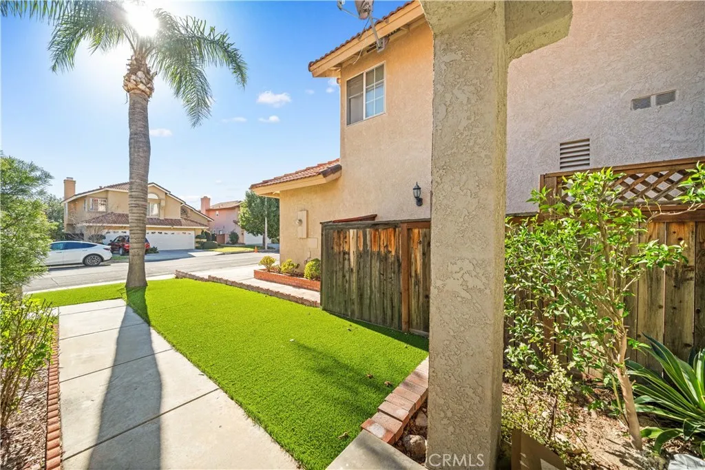 10332 Southridge Drive, Rancho Cucamonga, California 91737 home-pic-3