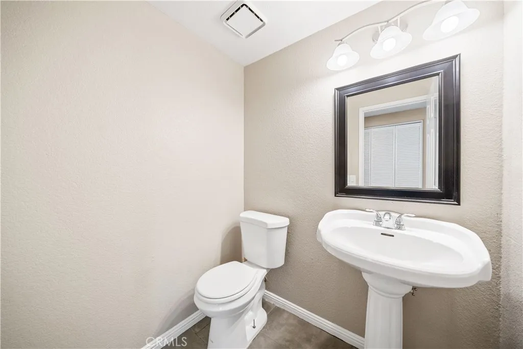 10332 Southridge Drive, Rancho Cucamonga, California 91737 home-pic-15