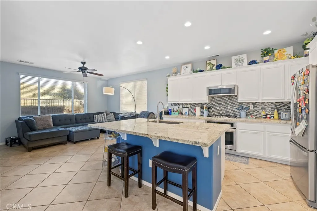 29013 Mirada Circulo, Valencia, California 91354 home-pic-11