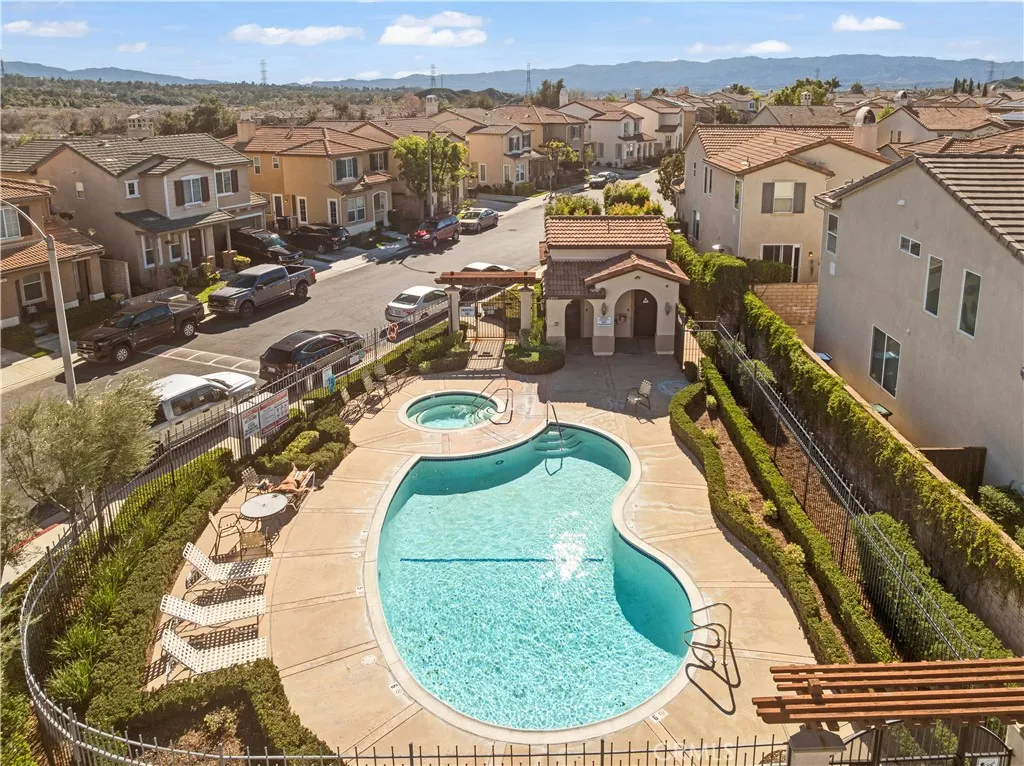 29013 Mirada Circulo, Valencia, California 91354 home-pic-42