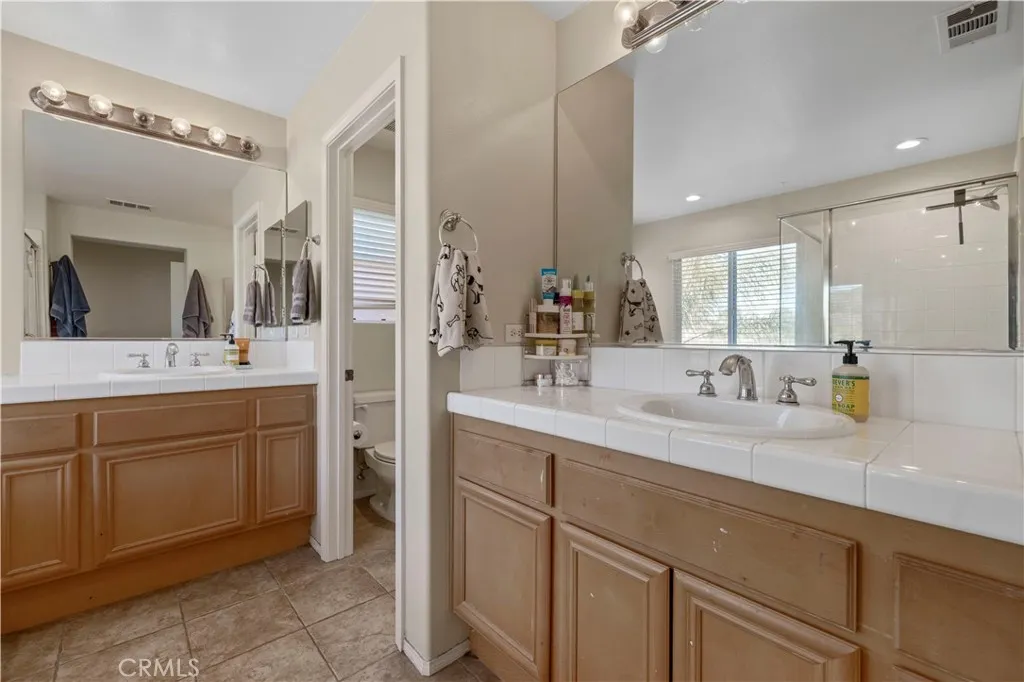 29013 Mirada Circulo, Valencia, California 91354 home-pic-33