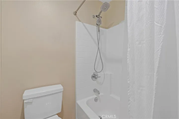 hall bath 2