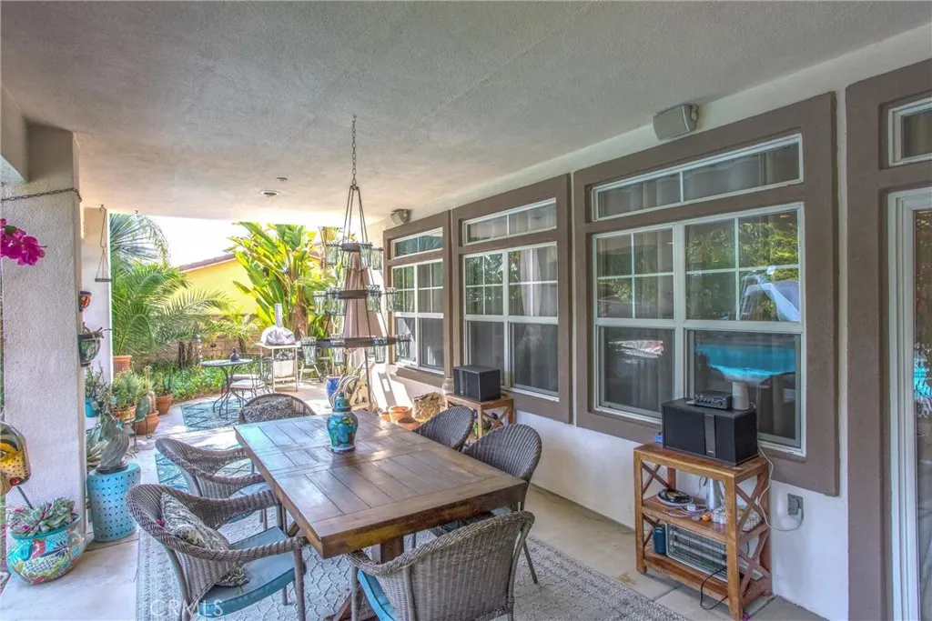 512 Golden West Drive, Redlands, California 92373 home-pic-29