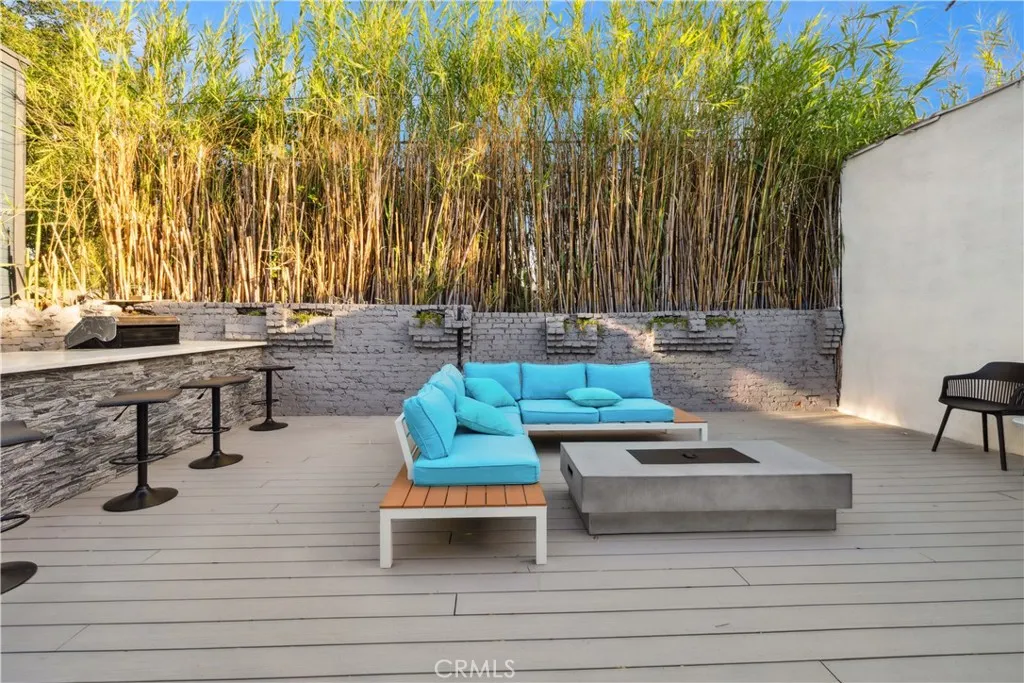 1290 E Woodbury, Pasadena, California 91104 home-pic-60