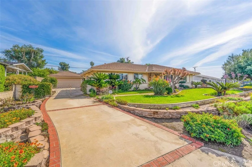 138 S Hacienda, Glendora, California 91741 home-pic-4
