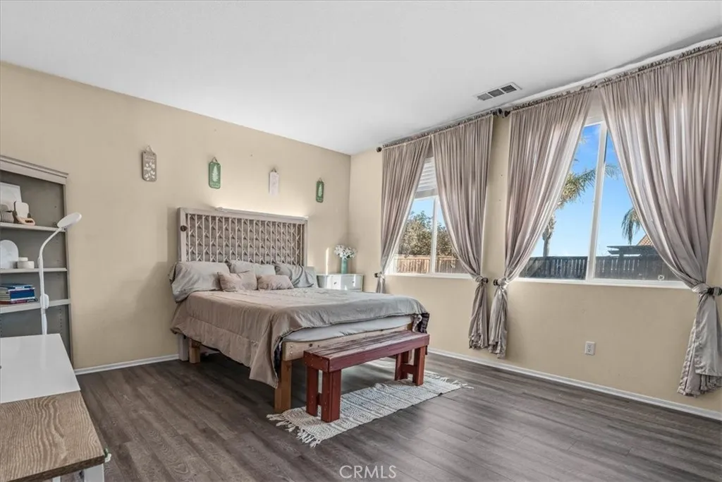 11993 Crandall Court, Victorville, California 92392 home-pic-23