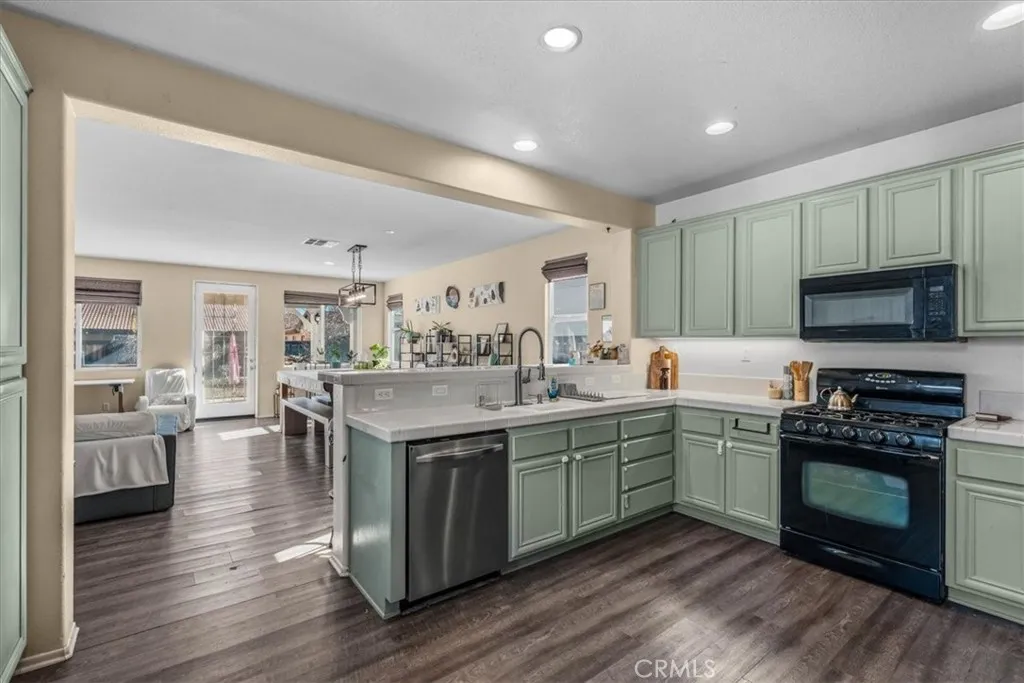 11993 Crandall Court, Victorville, California 92392 home-pic-14