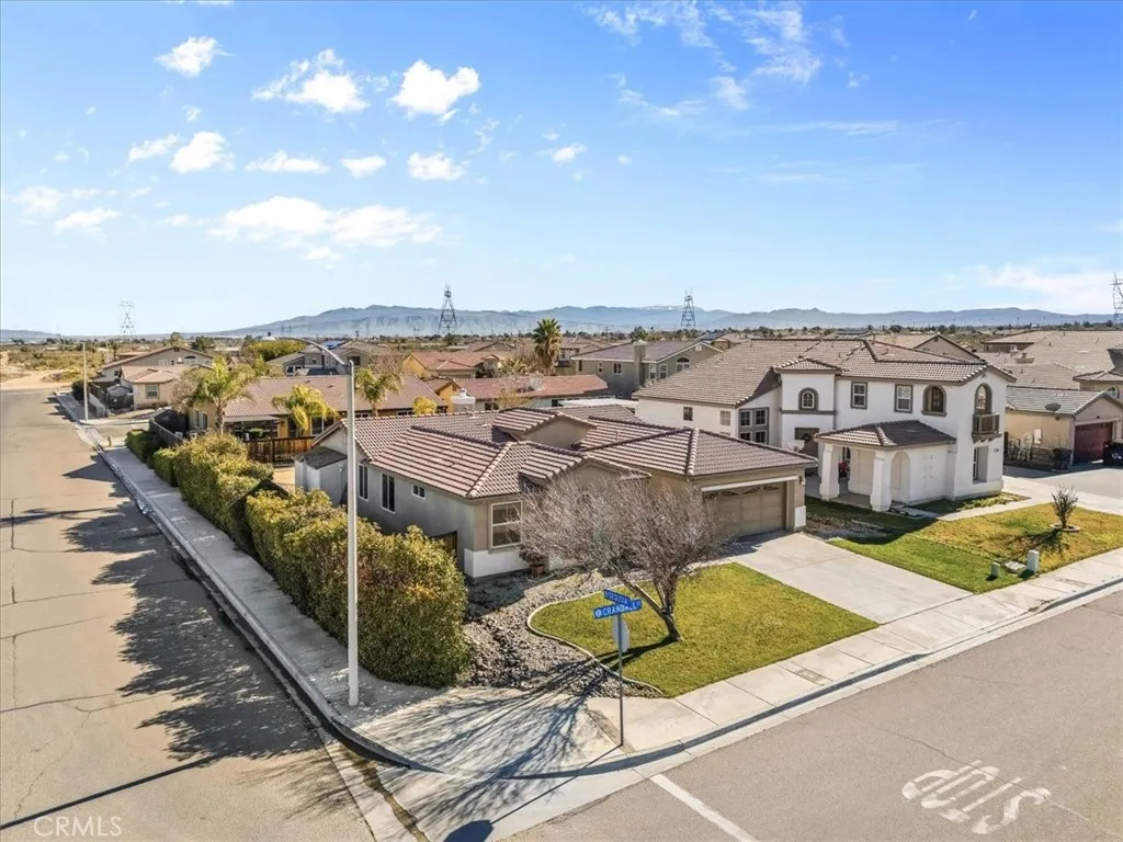 11993 Crandall Court, Victorville, California 92392 home-pic-32