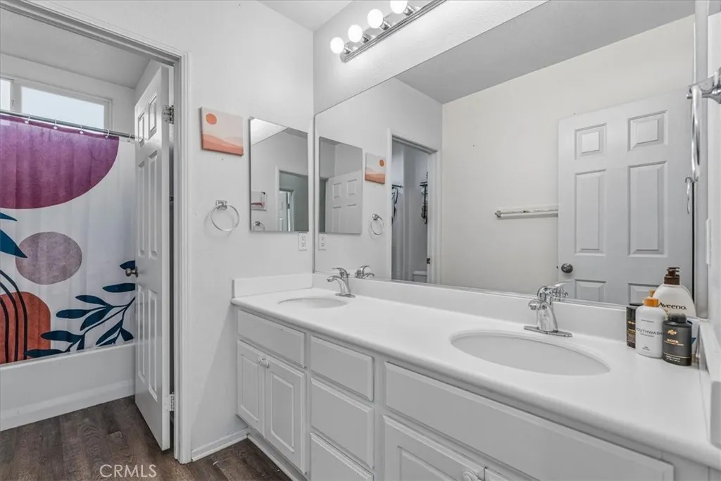 11993 Crandall Court, Victorville, California 92392 home-pic-20