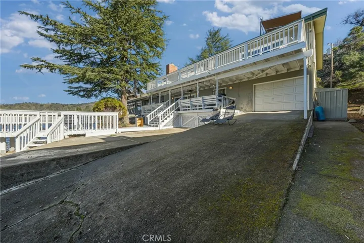 3874 Oakmont, Clearlake, California 95422