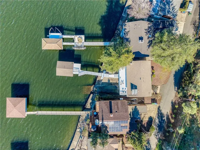 3874 Oakmont, Clearlake, California 95422