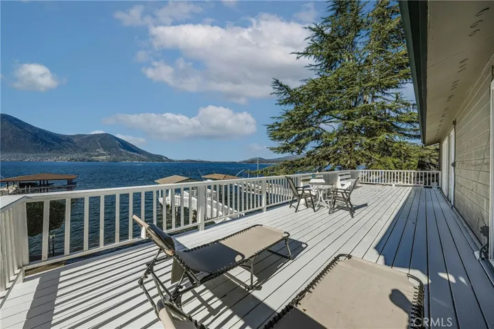 3874 Oakmont, Clearlake, California 95422