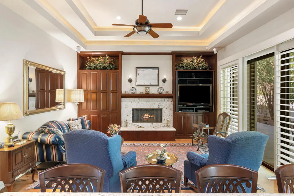 900 Dogwood Circle E, Palm Springs, California 92264 home-pic-31