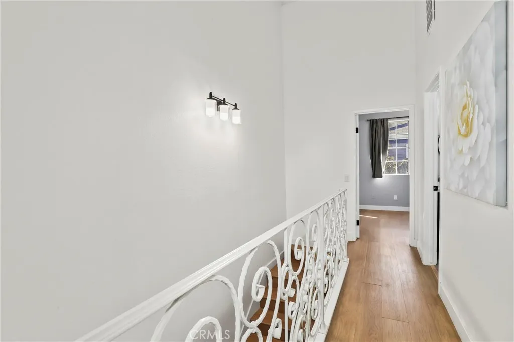 25671 Pine Creek Lane, Wilmington, California 90744 home-pic-15