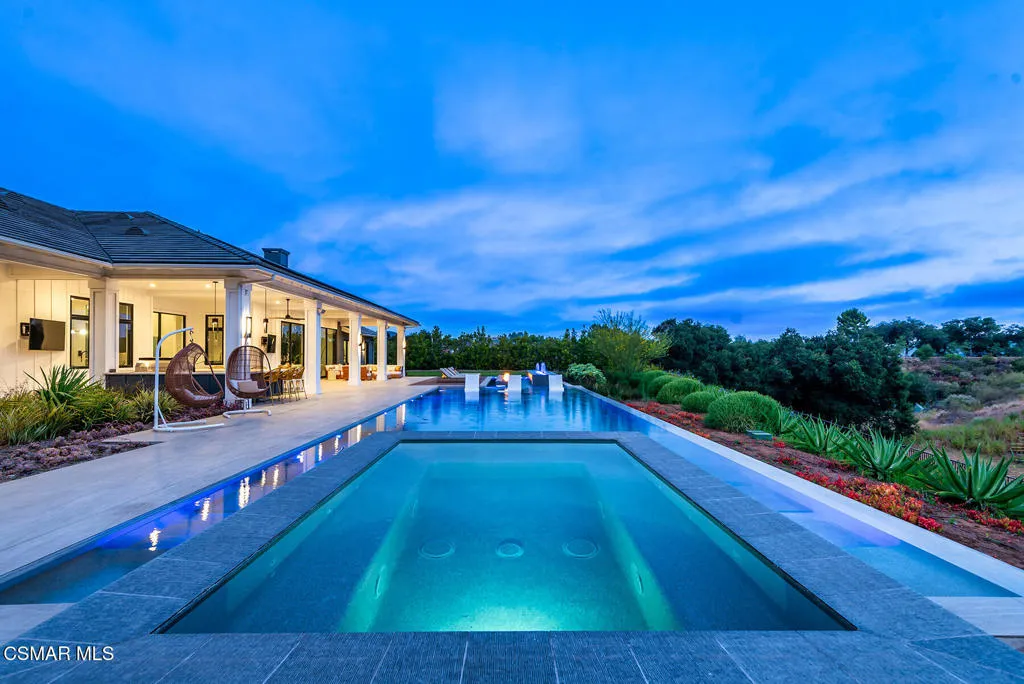 2111 High Knoll Circle, Westlake Village, California 91362 home-pic-5