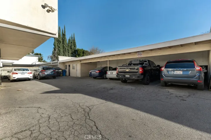 7454 Canby, Reseda, California 91335