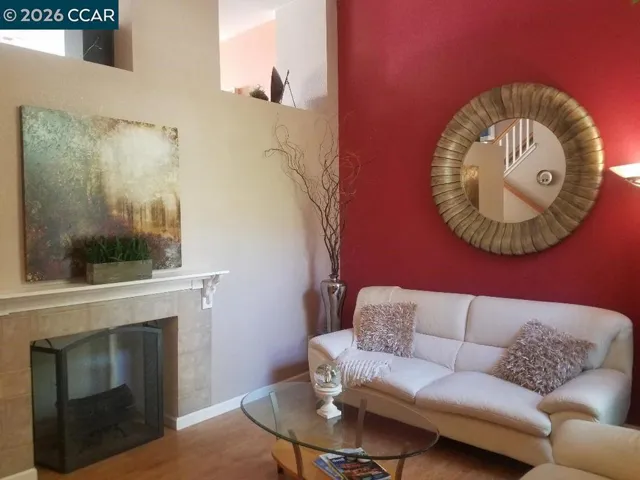 Living Rm when furnished