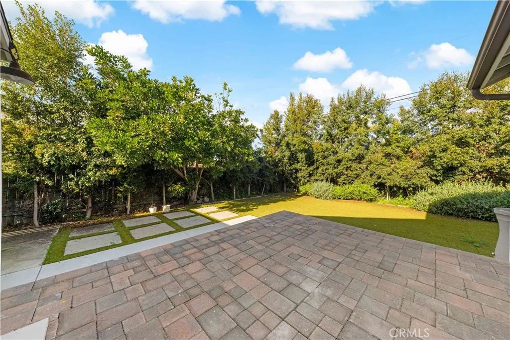 5429 W 76th, Los Angeles, California 90045 home-pic-27