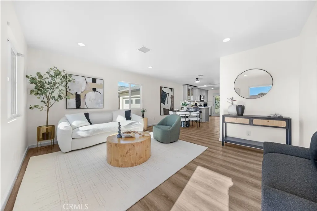 5429 W 76th, Los Angeles, California 90045 home-pic-6