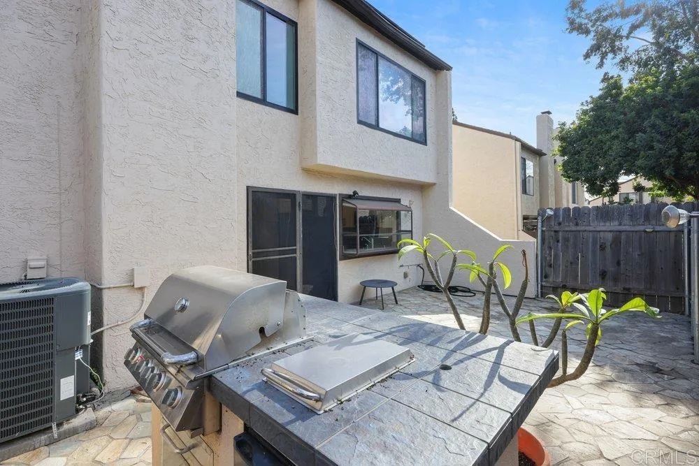 3008 Plaza Lorenzo, Bonita, California 91902 home-pic-27