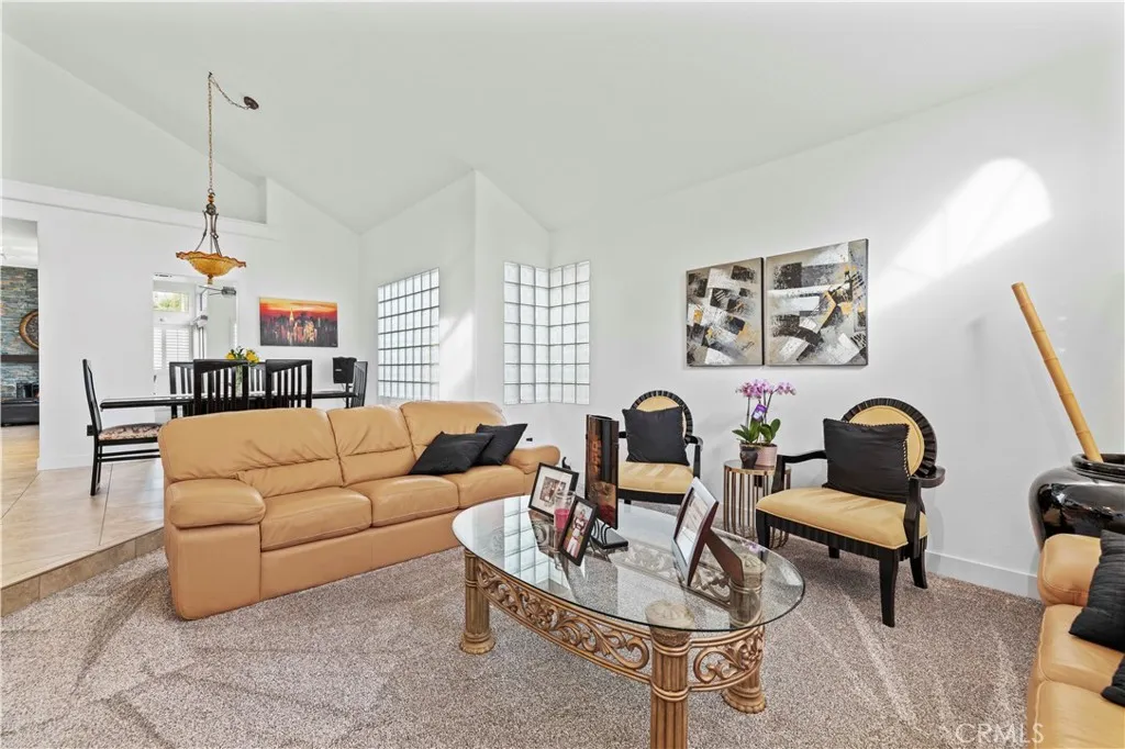 22047 Conway, Saugus, California 91350 home-pic-7