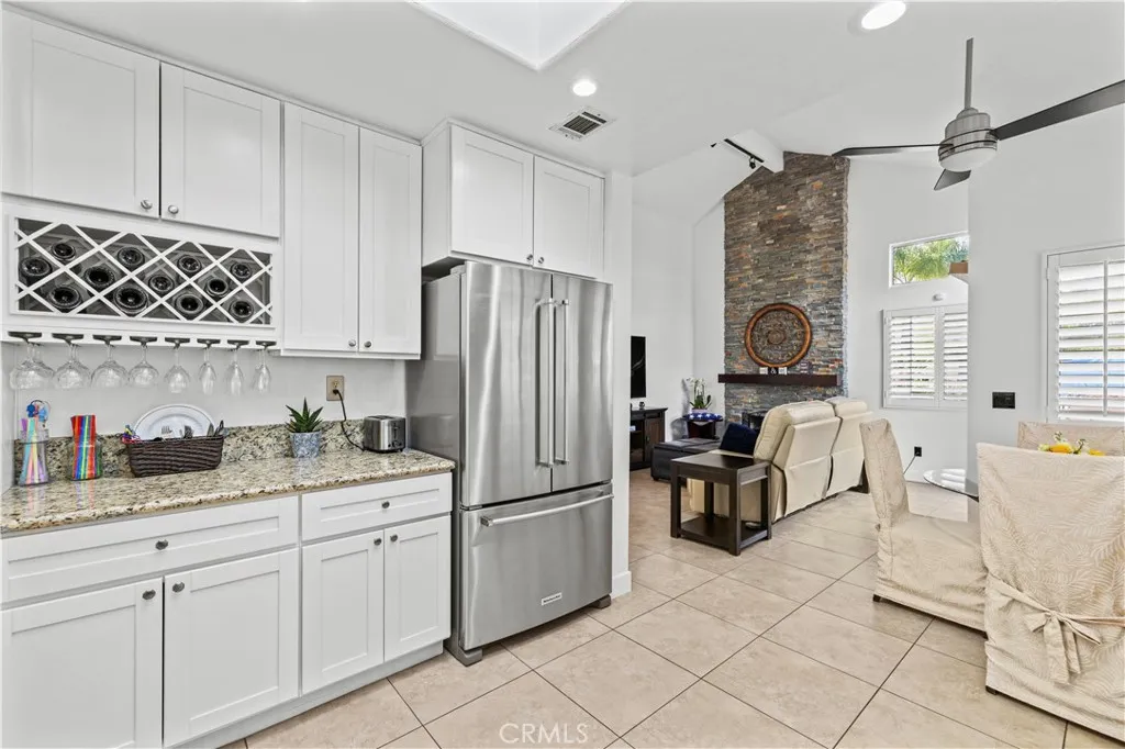 22047 Conway, Saugus, California 91350 home-pic-15