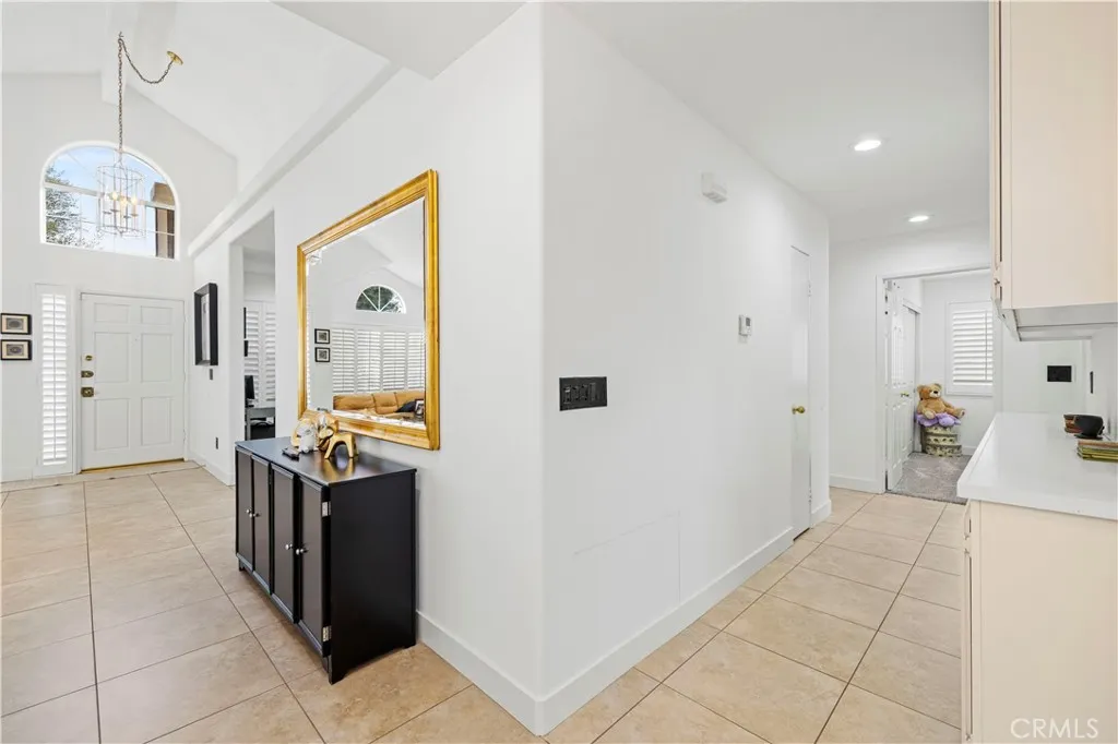 22047 Conway, Saugus, California 91350 home-pic-20