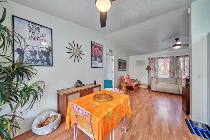 33541 Les Rd Thousand Palms CA-large-016