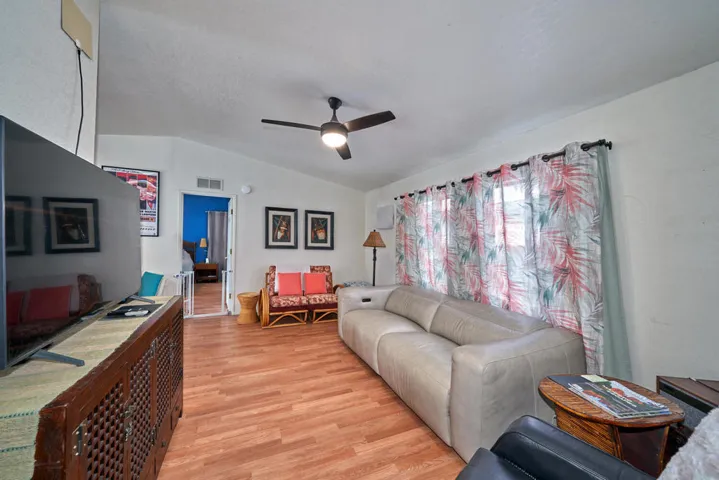 33541 Les Rd Thousand Palms CA-large-012