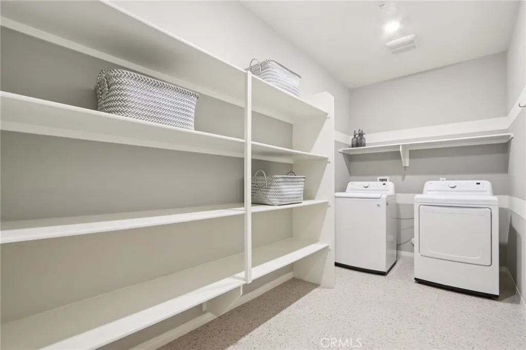 32057 Rambling Court, Winchester, California 92596 home-pic-19