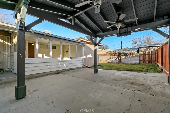 1149 W Avenue H11, Lancaster, California 93534