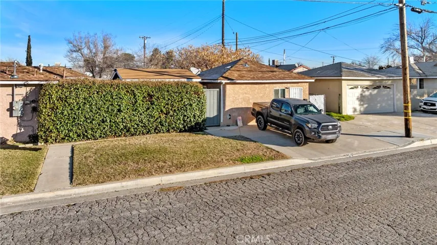 1149 W Avenue H11, Lancaster, California 93534