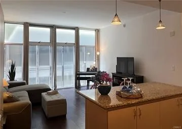 630 W 6th, Los Angeles, California 90017 home-pic-7