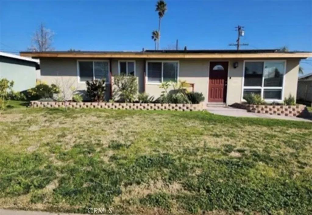 833 N Lilac, Rialto, California 92376 home-pic-0