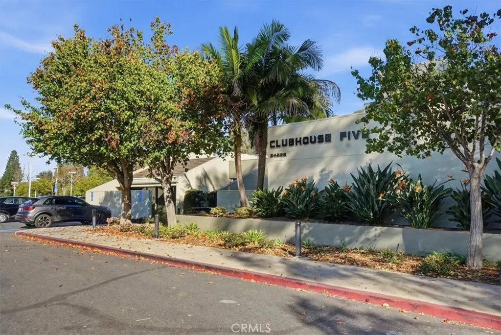 3499 Bahia Blanca W B1, Laguna Woods, California 92637 home-pic-9