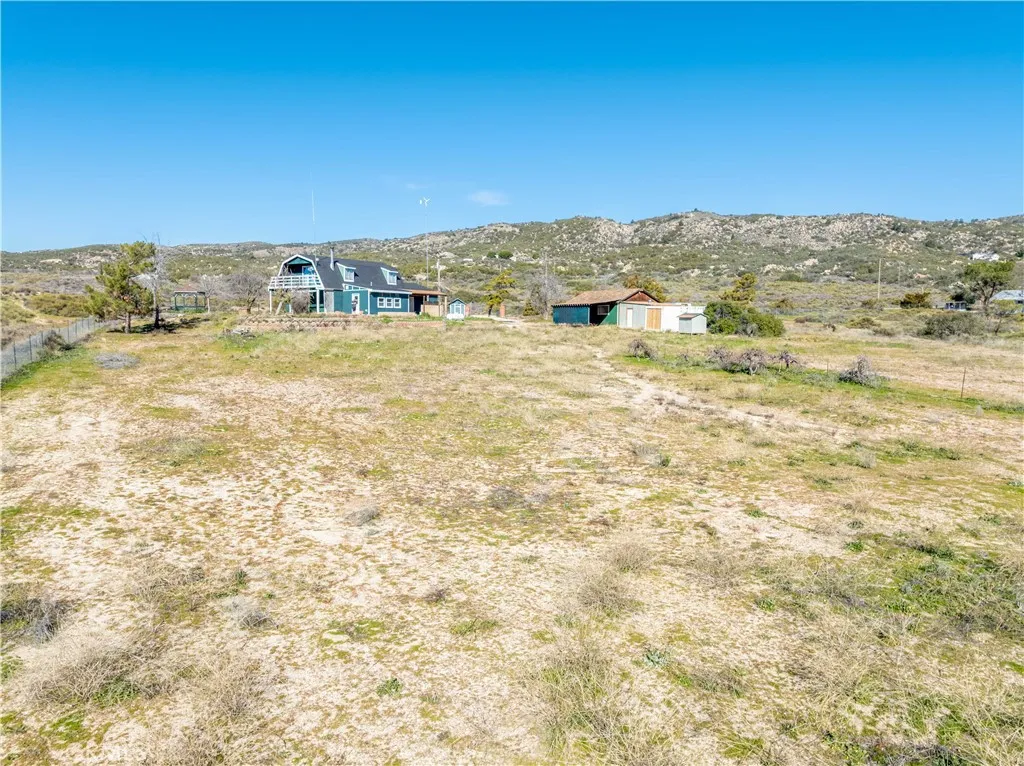 60645 Lupin Lane, Anza, California 92539 home-pic-6