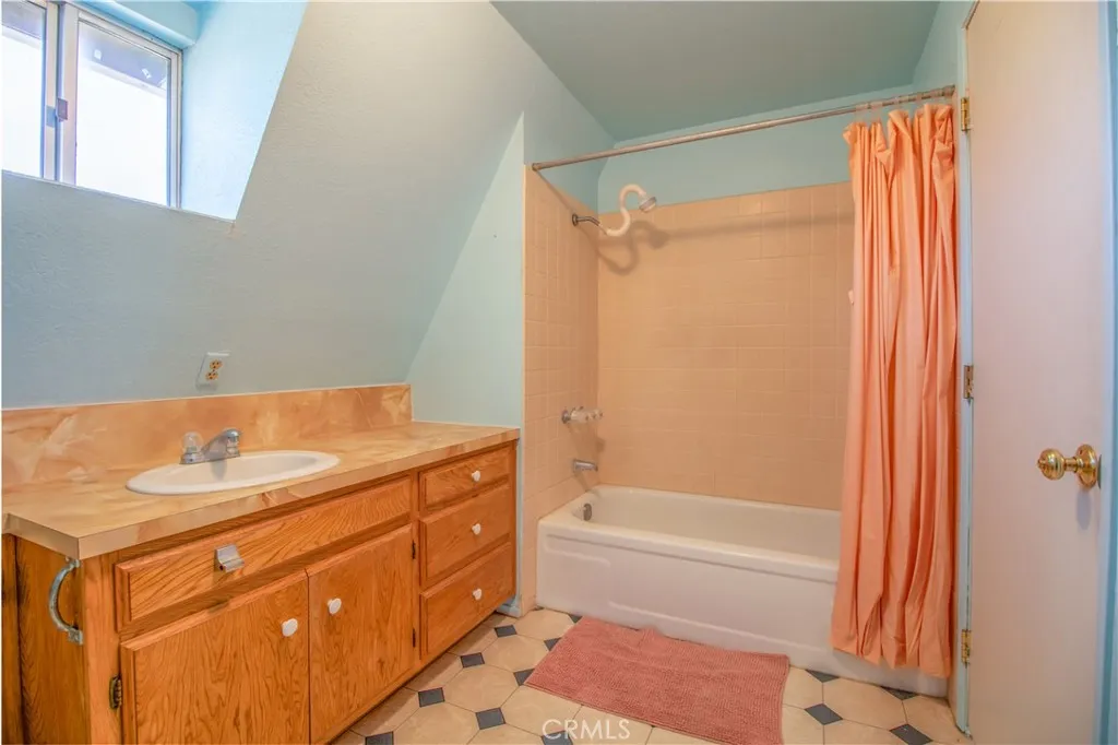 60645 Lupin Lane, Anza, California 92539 home-pic-25