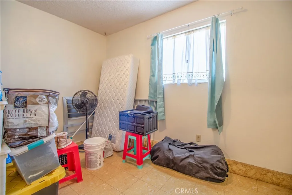 60645 Lupin Lane, Anza, California 92539 home-pic-38