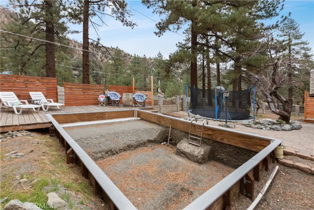 800 Mountain View, Wrightwood, California 92397 home-pic-45