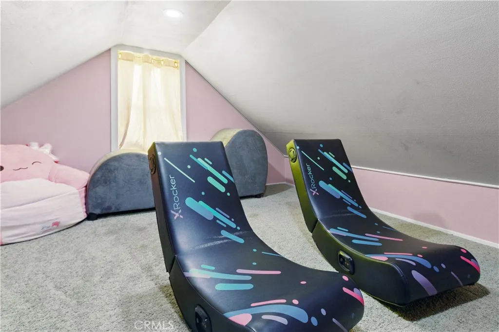 800 Mountain View, Wrightwood, California 92397 home-pic-25