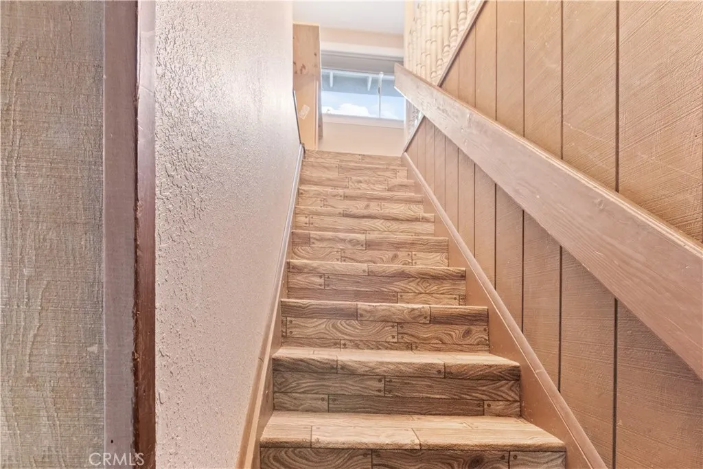 800 Mountain View, Wrightwood, California 92397 home-pic-16