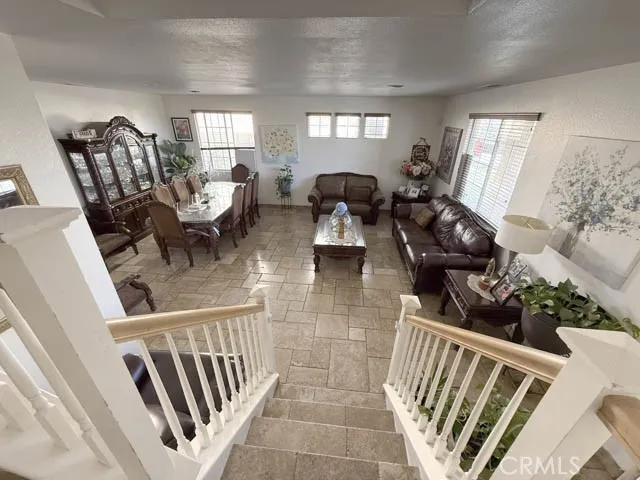 13256 8th, Victorville, California 92395 home-pic-4