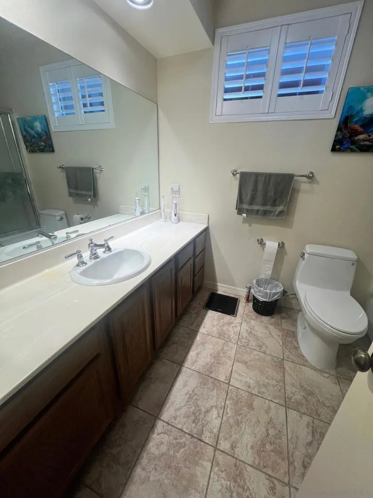 4487 Colbath Ave 207, Sherman Oaks, California 91423 home-pic-23