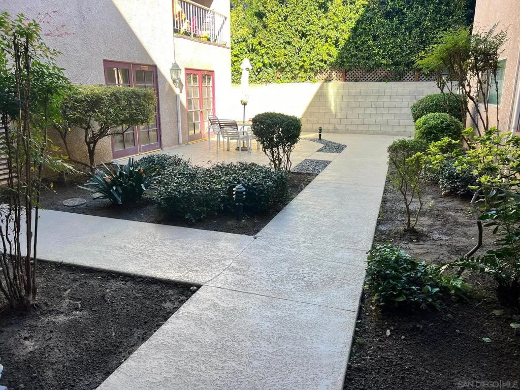 4487 Colbath Ave 207, Sherman Oaks, California 91423 home-pic-6
