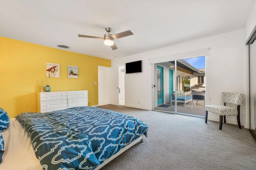 783 E Mesquite Avenue, Palm Springs, California 92264 home-pic-31