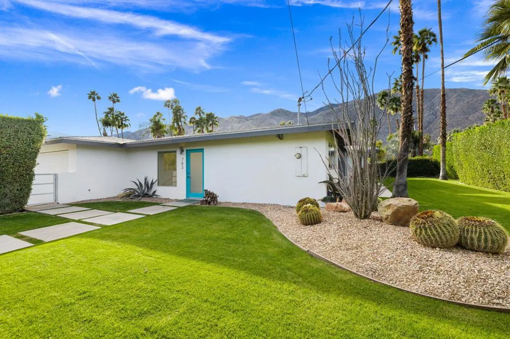 783 E Mesquite Avenue, Palm Springs, California 92264 home-pic-52