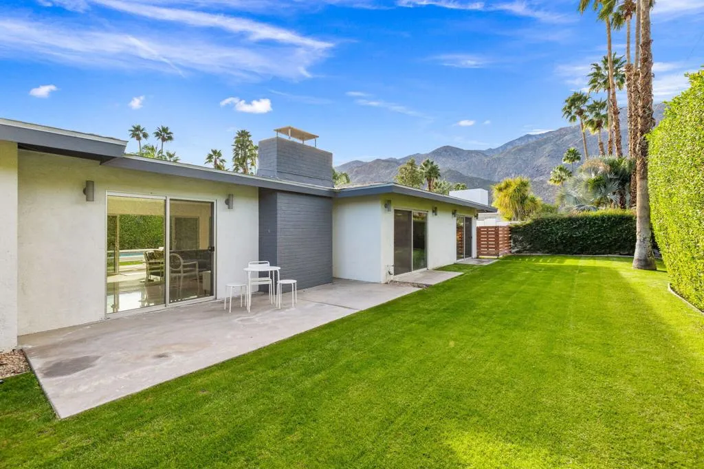 783 E Mesquite Avenue, Palm Springs, California 92264 home-pic-51