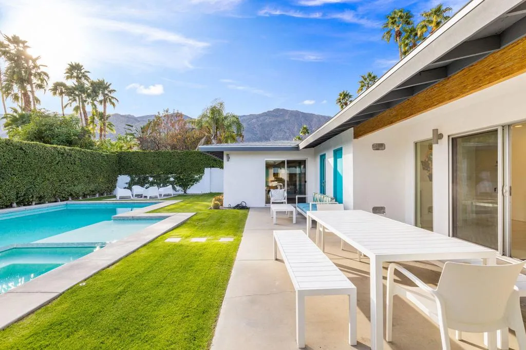 783 E Mesquite Avenue, Palm Springs, California 92264 home-pic-36
