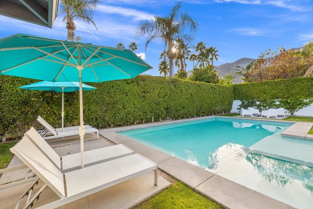 783 E Mesquite Avenue, Palm Springs, California 92264 home-pic-48